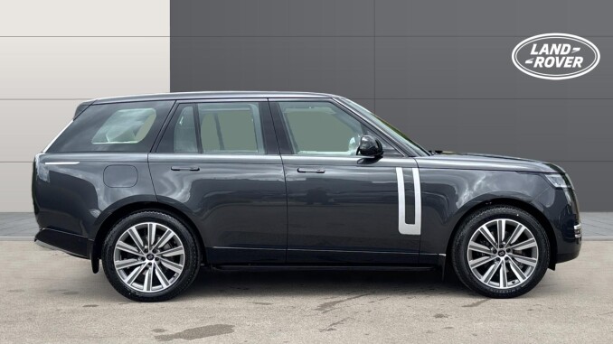 Land Rover Range Rover 3.0 P460e Autobiography 4dr Auto Estate - Image 5